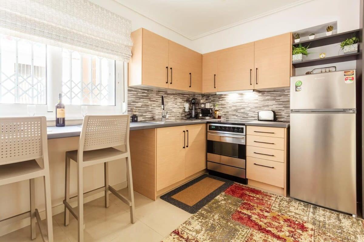 Kalamata Lime Studio - Cozy Gem With Private Parking מראה חיצוני תמונה